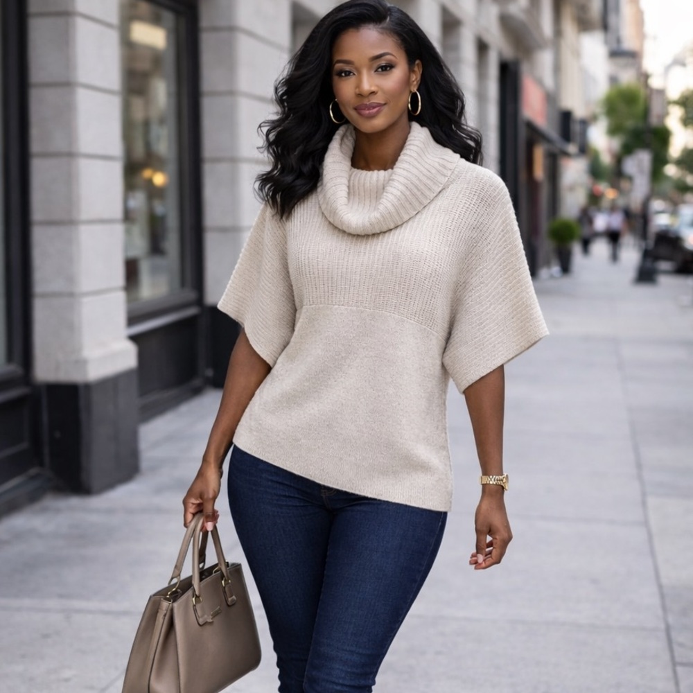BCBG Oversized Kimono Sleeve Ivory Knit Cowl Neck Pullover Sweater Size M